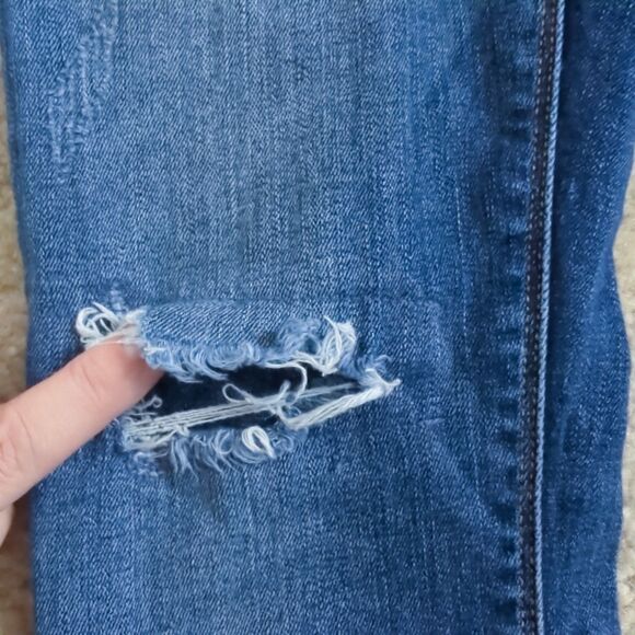 Hudson Distressed Skinny Women's Jeans, size 27 - Picture 7 of 14